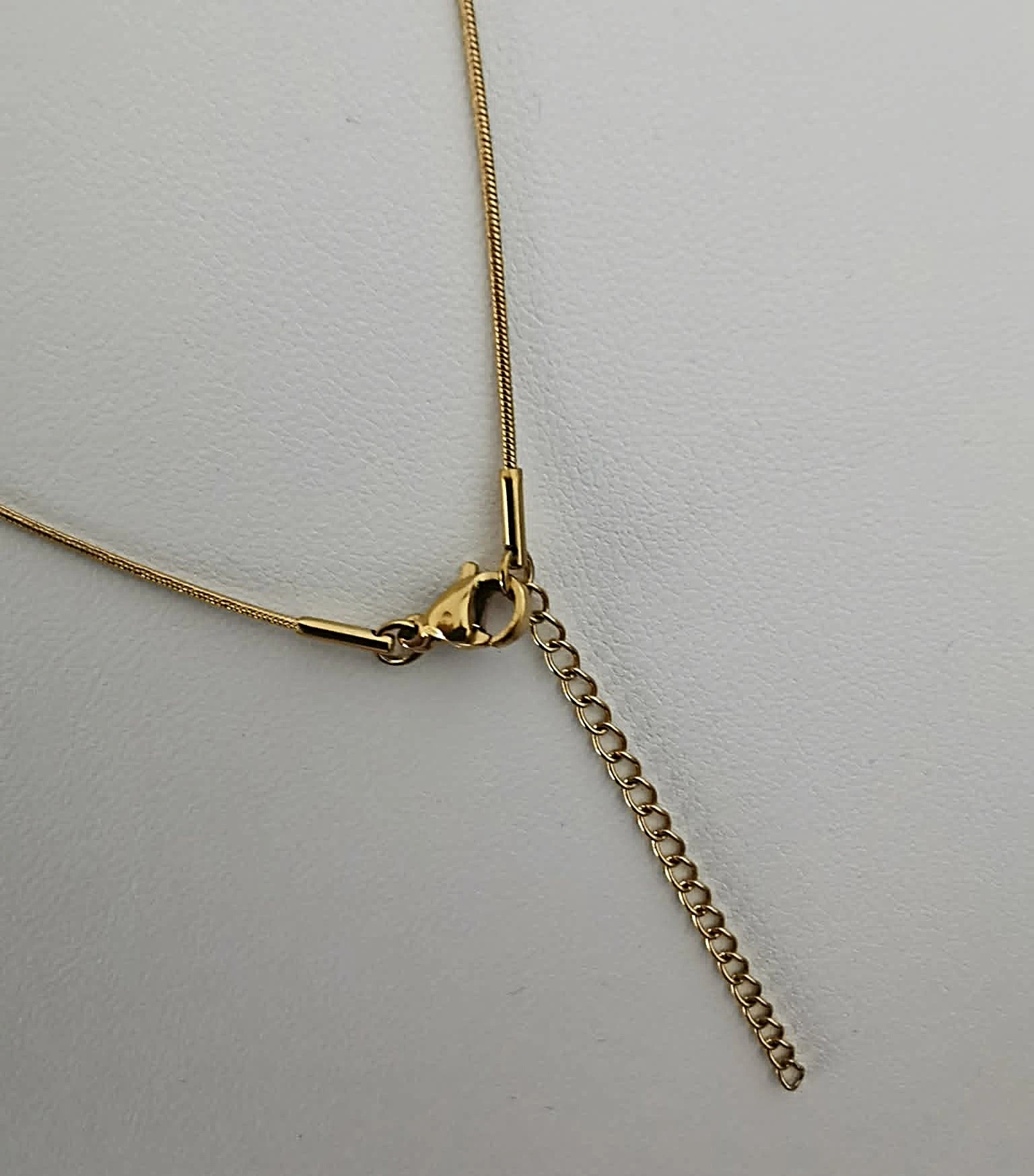 Women's Necklace, hammered texture pattern, made of stainless steel – photo 2
